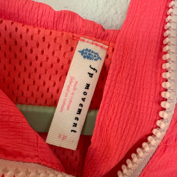 Free People Movement Pink Hooded Lightweight Jacket- Sz Small - Picture 4 of 4